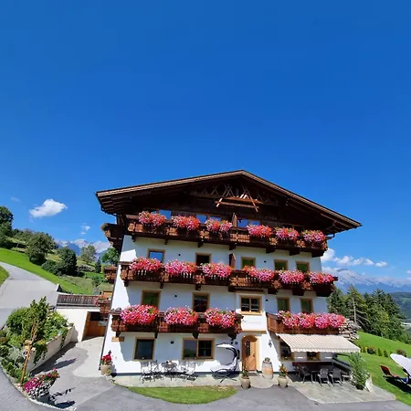 Sattlerhof * Mutters