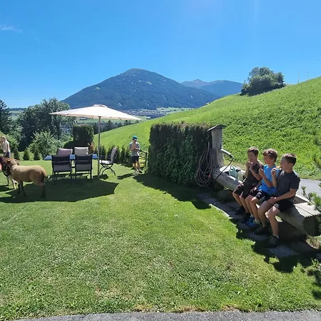 Sattlerhof Apartamento *