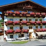 Διαμέρισμα Sattlerhof *
